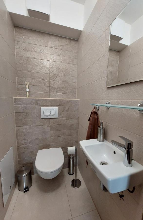 Arsenal House Budapest Eksteriør billede